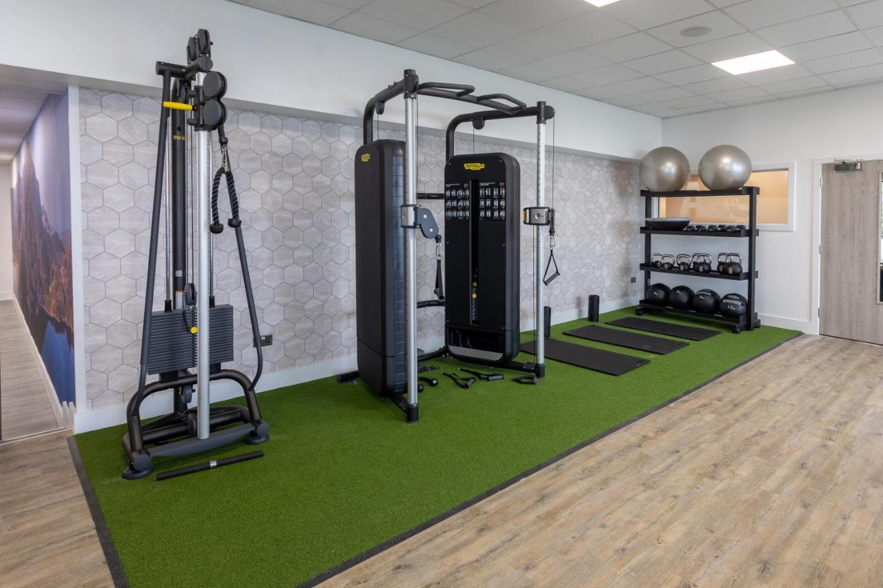 Springfield & Health Club Hotel