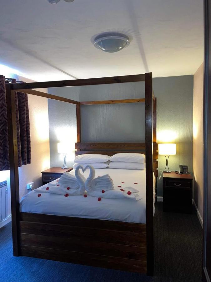 Springfield & Health Club Hotel