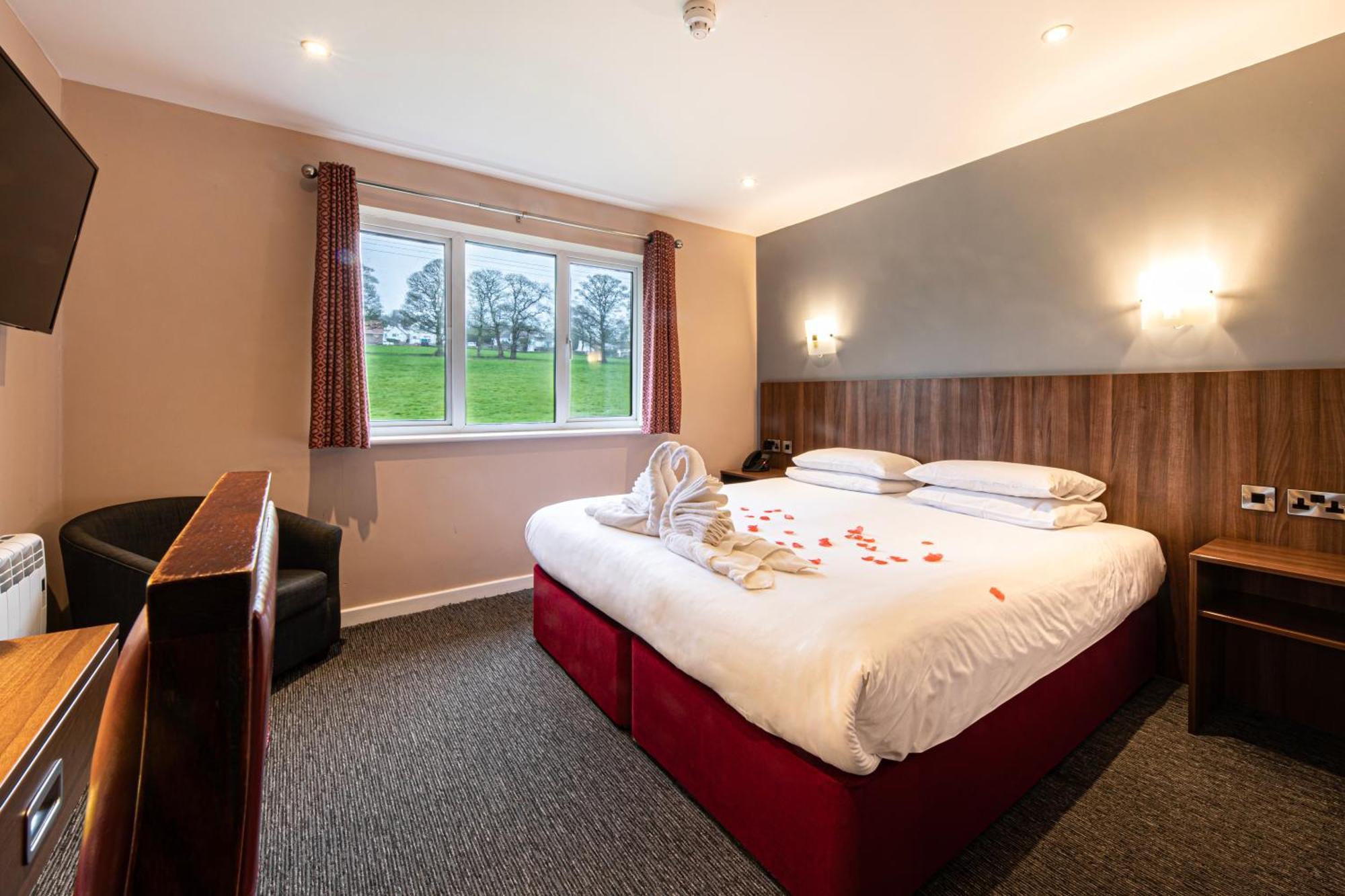 Springfield & Health Club Hotel 3*