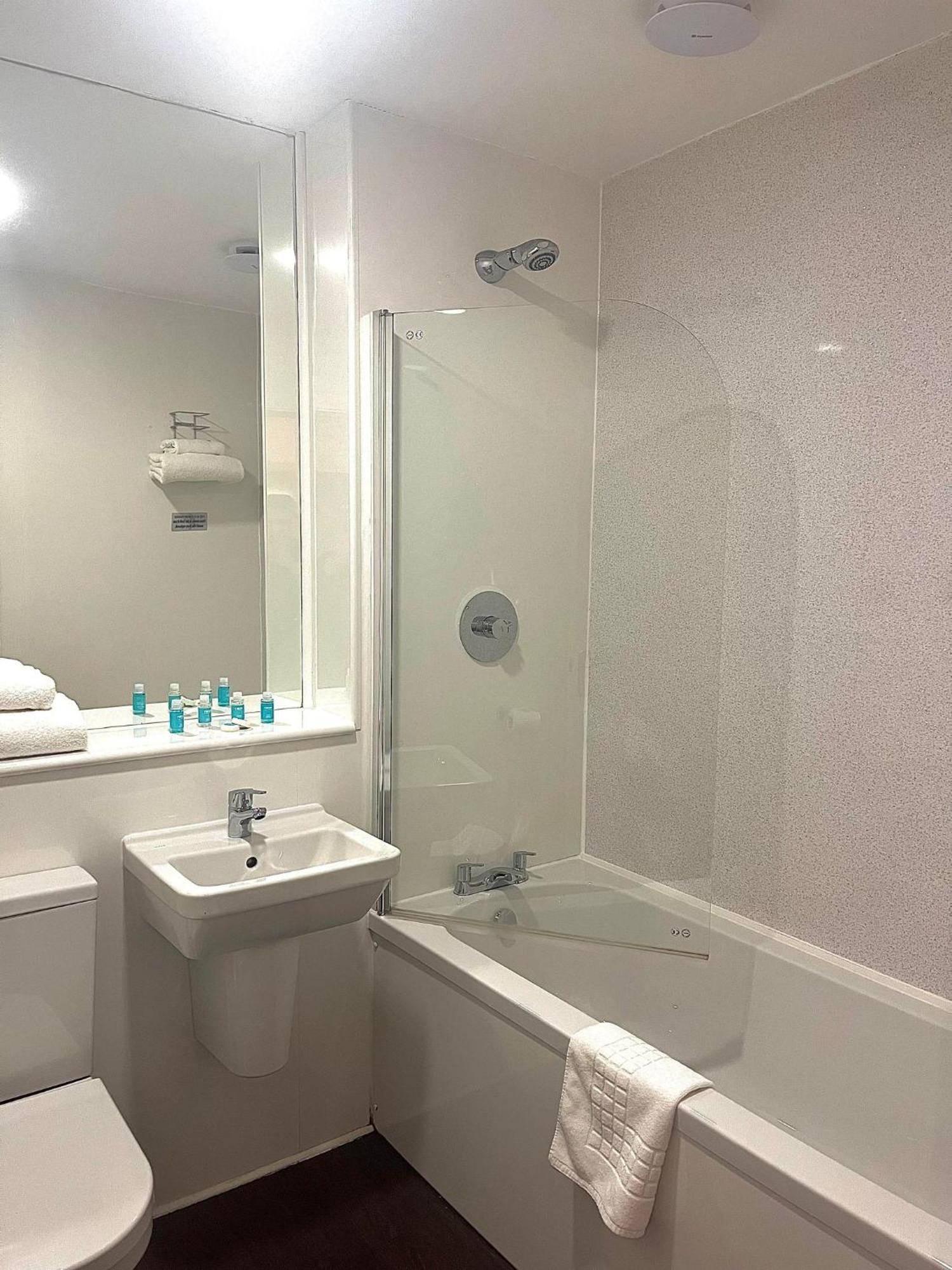Springfield & Health Club 3* Halkyn